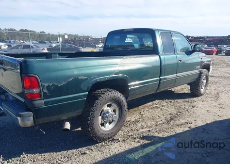 2001 Dodge Ram 2500 St z USA, uszkodzony, nr VIN 1B7KC23611J510994